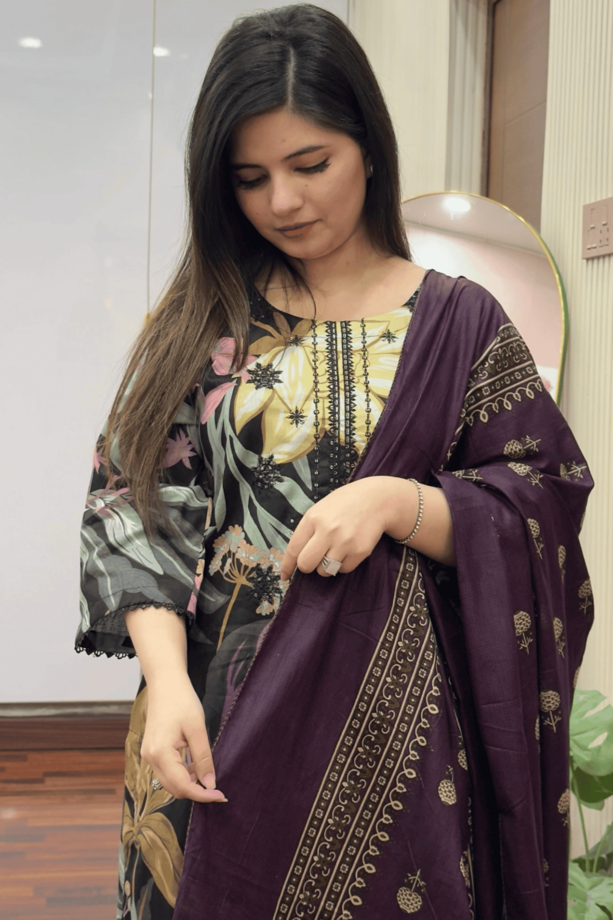 Midnight Floral – Embroidered 3PC Lawn Suit