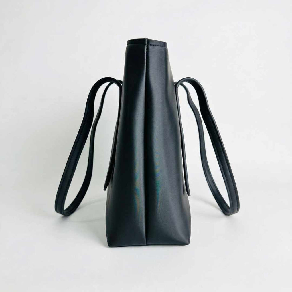 Ryndra Maren Tote — Black