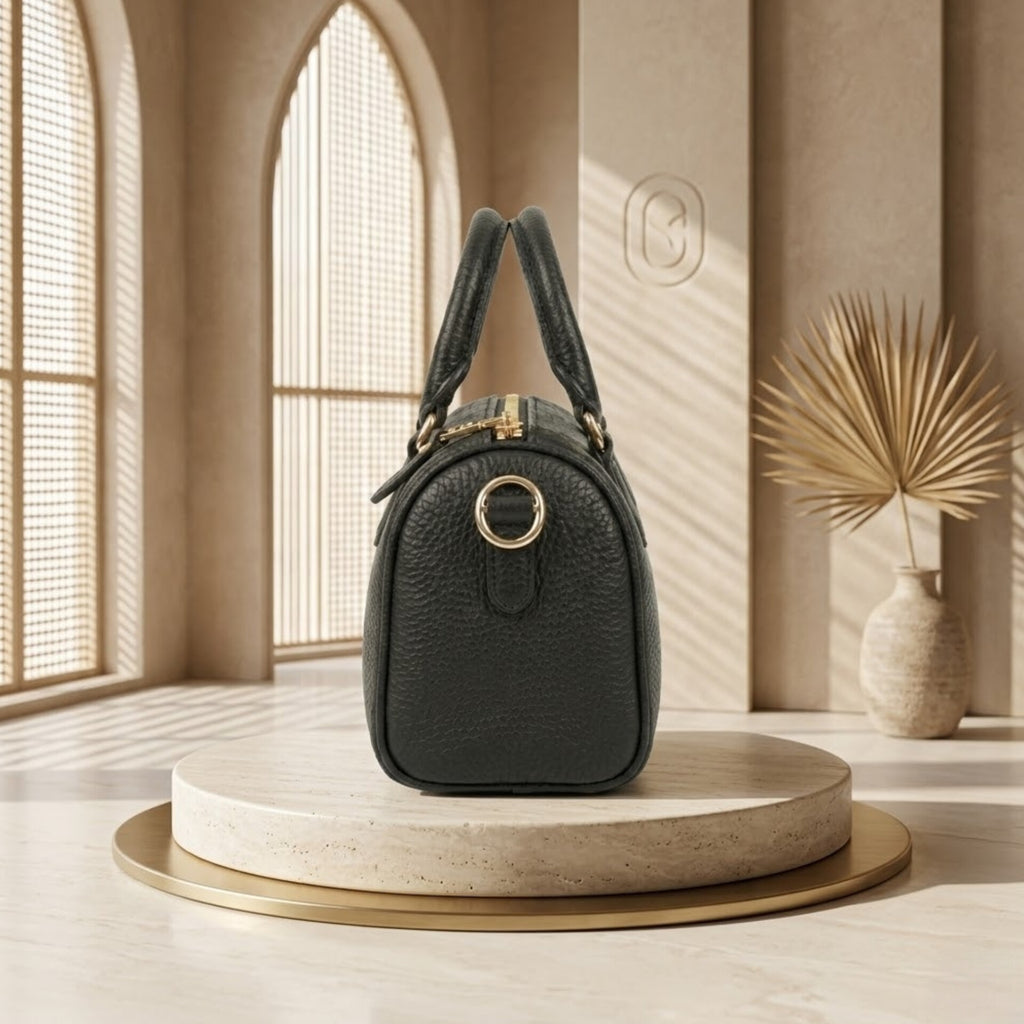 Ryndra Pico Duffle — Black
